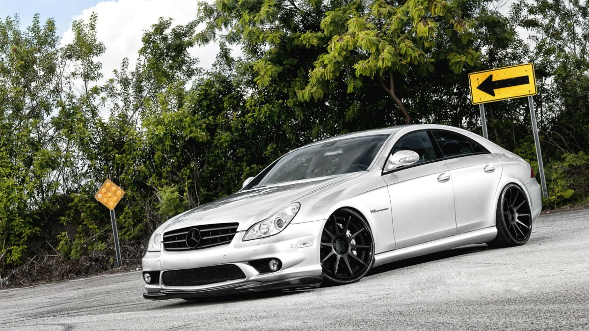 Mercedes Benz CLS 63 AMG w219