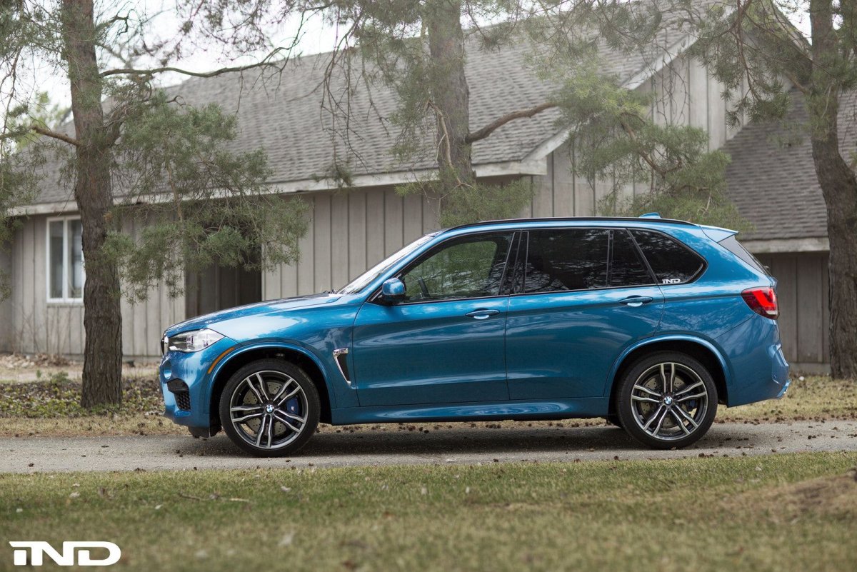 BMW x5 Blue