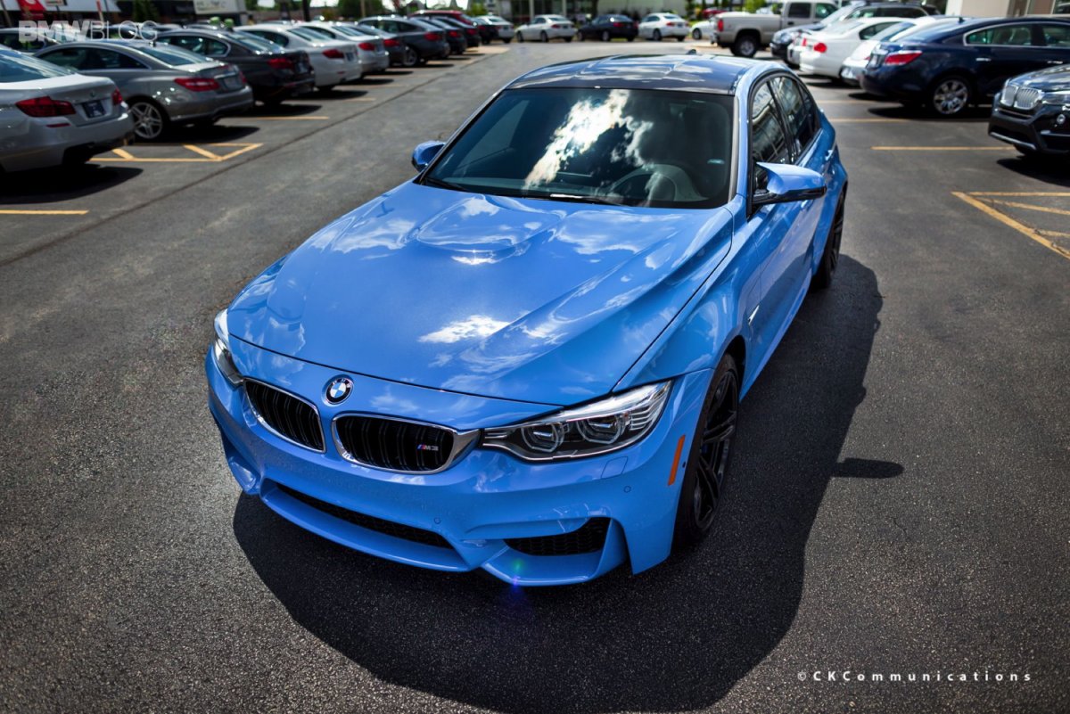 BMW f80 m3 синий цвет