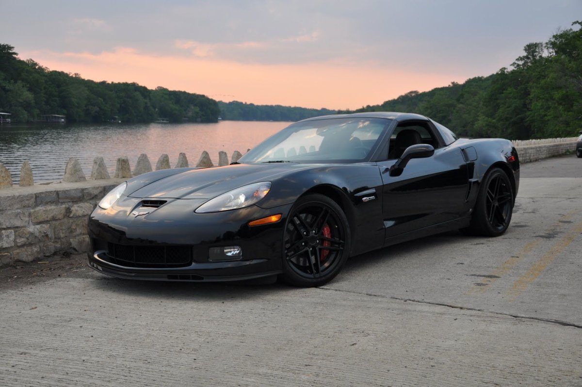 Chevrolet Corvette c6 z06 Black