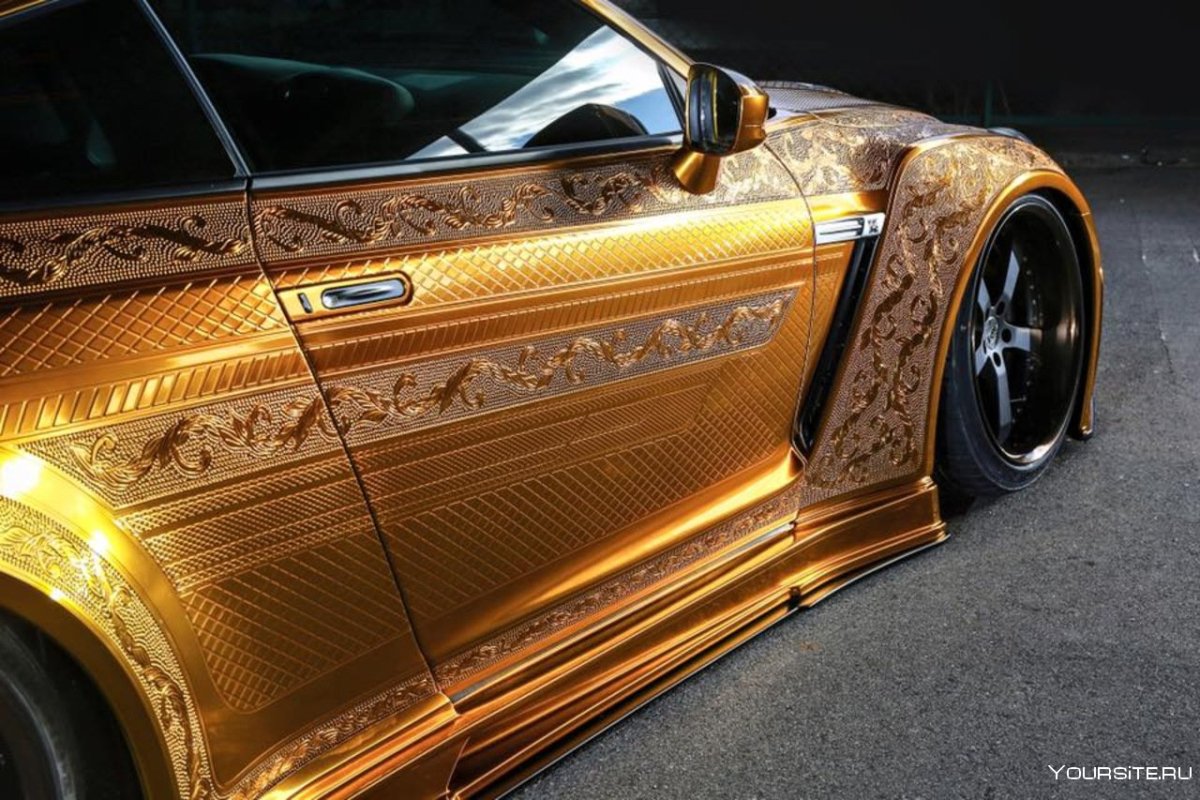 Золотой цвет авто