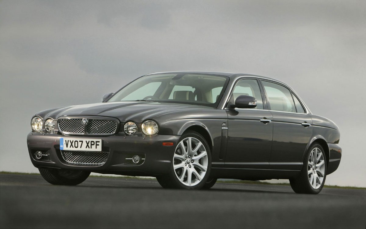 Jaguar XJ x358