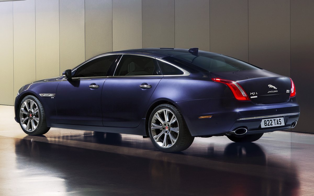 Jaguar XJ 2016