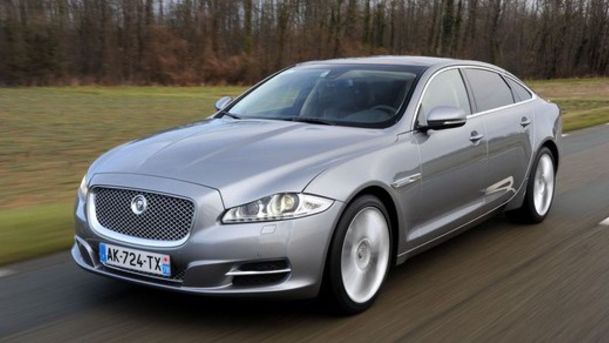 Ягуар Икс XJ