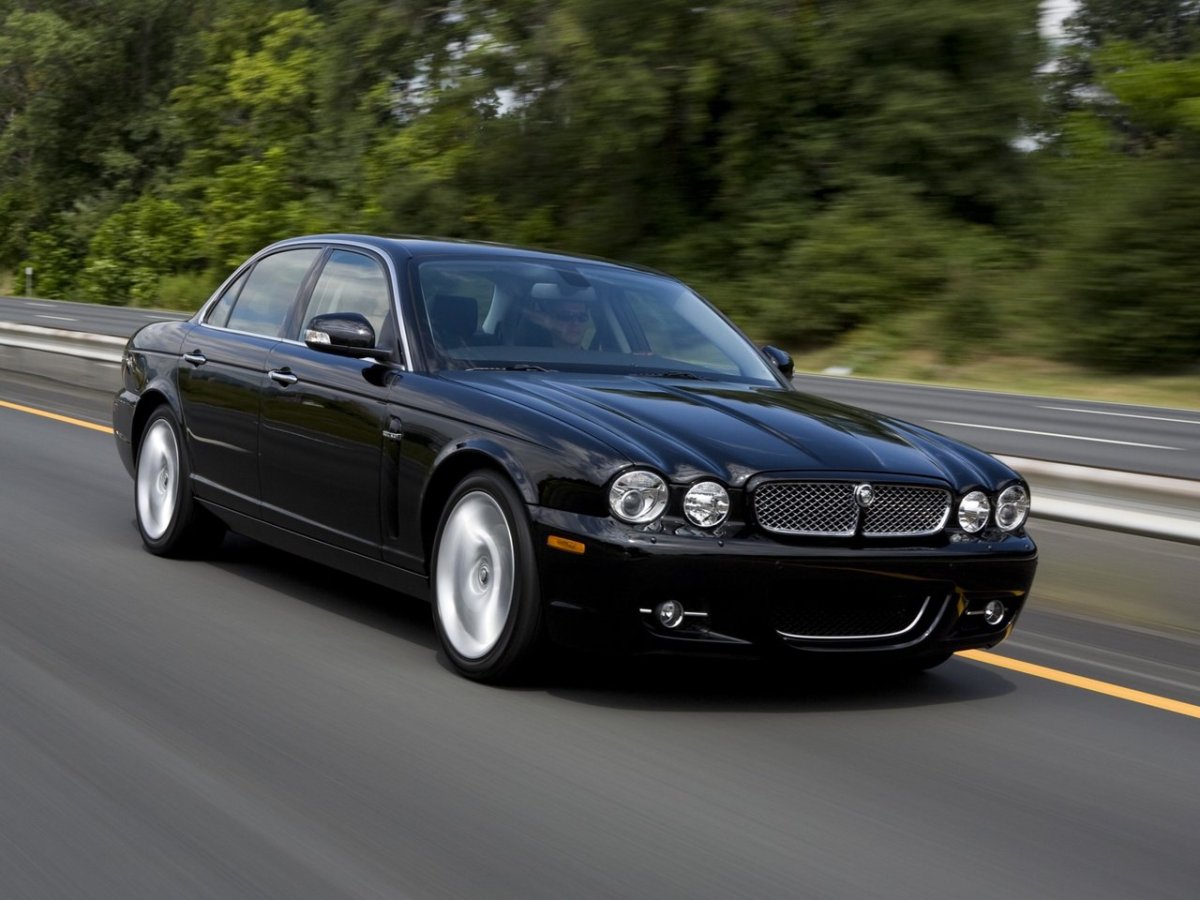 Ягуар XJ 2009