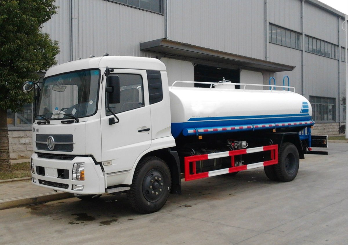 Донг Фенг грузовик 5 тонн