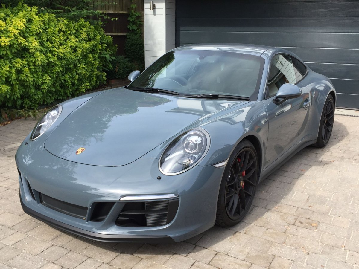 Graphite Blue Metallic Porsche 991.2
