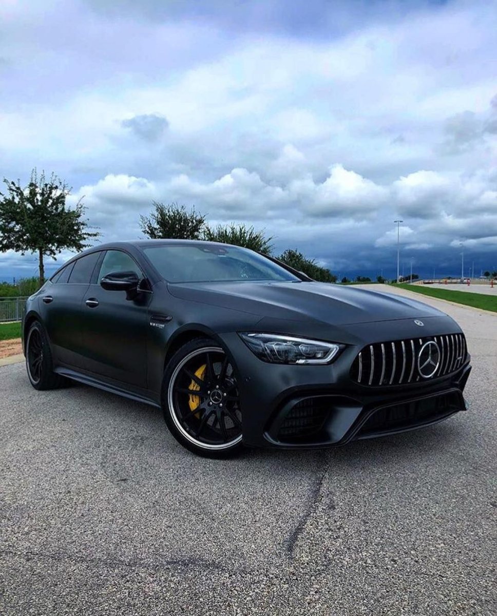Mercedes AMG gt 63 s