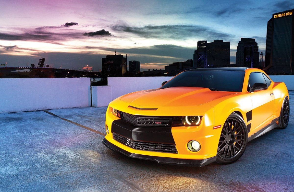 Chevrolet Camaro 2020 оранжевый