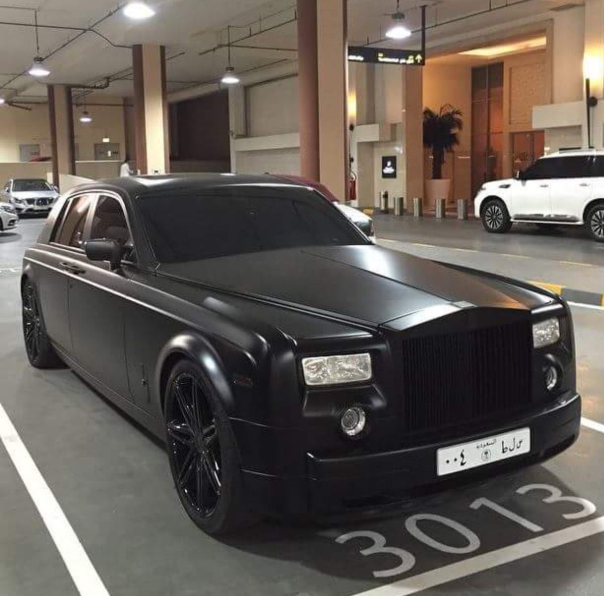 Rolls Royce Phantom Black Matte