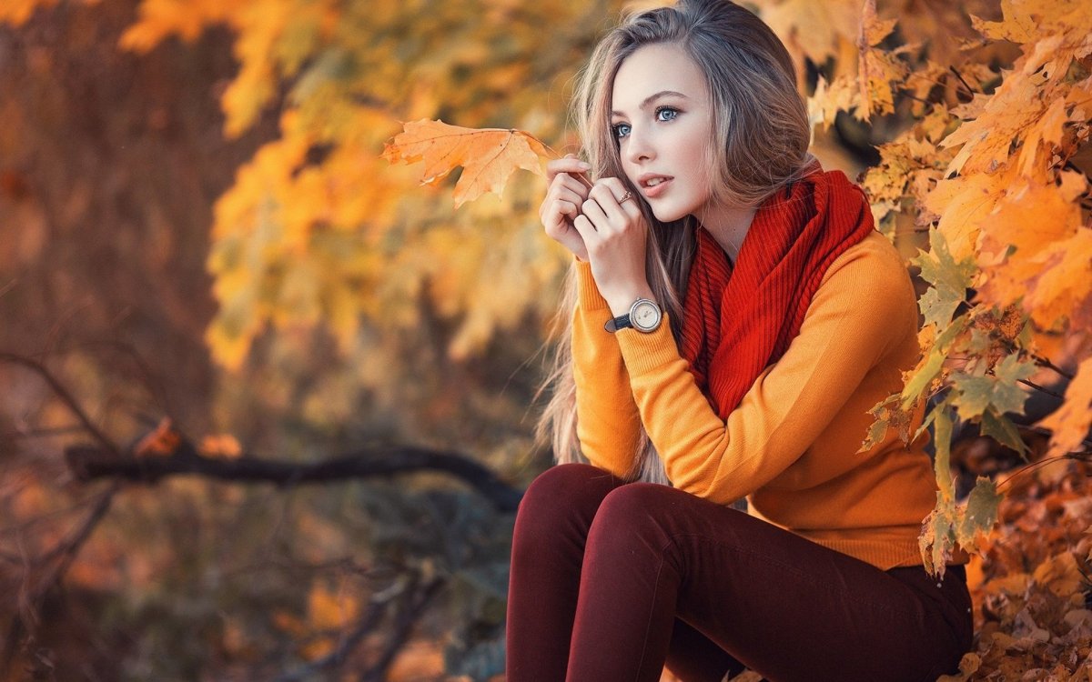 Осенний портрет девушки