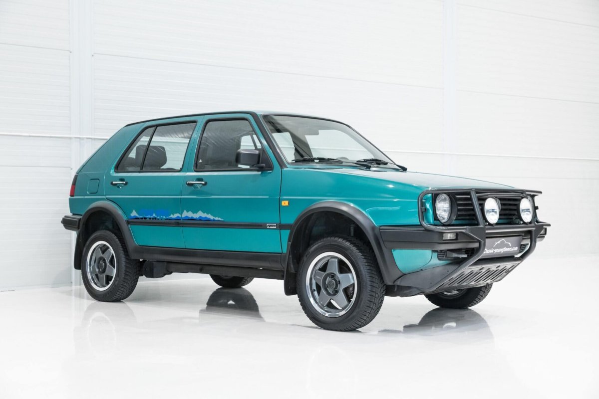Volkswagen Golf Country 4x4