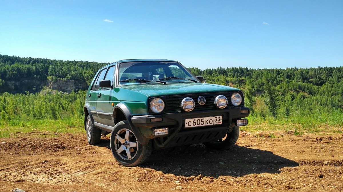 Volkswagen Golf Country