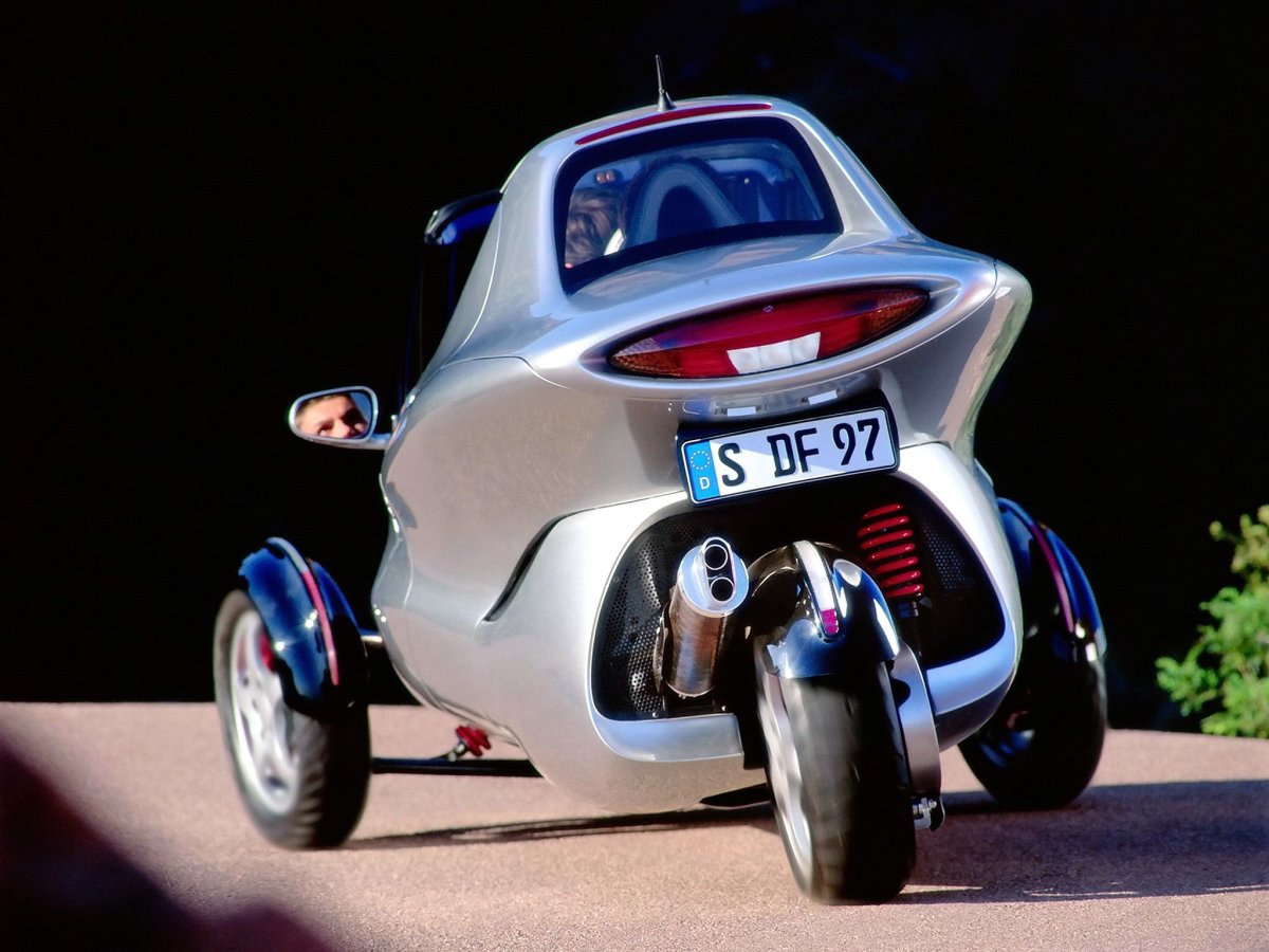 Мерседес f300