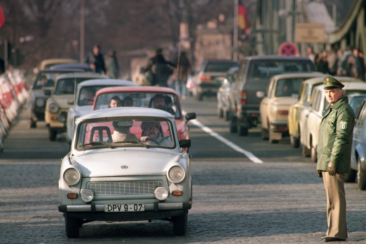 Автомобили нна ГДР