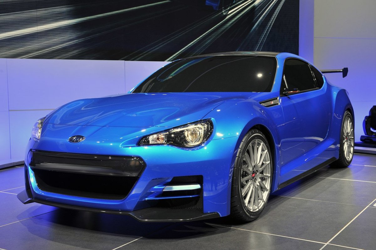 Субару спортивная модель BRZ