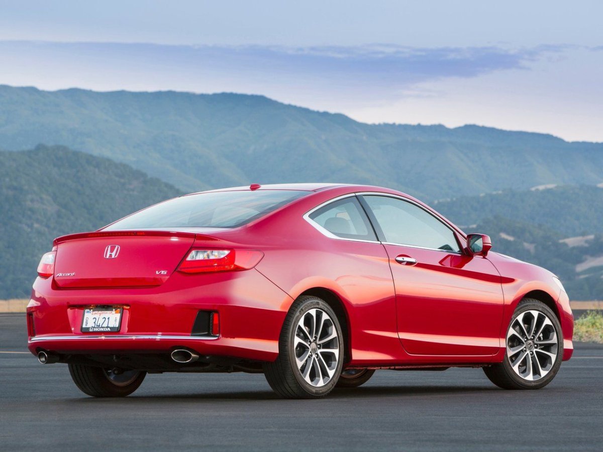Honda Accord Coupe 2012