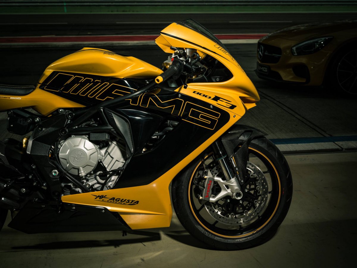 Мотоцикл Mercedes MV Agusta