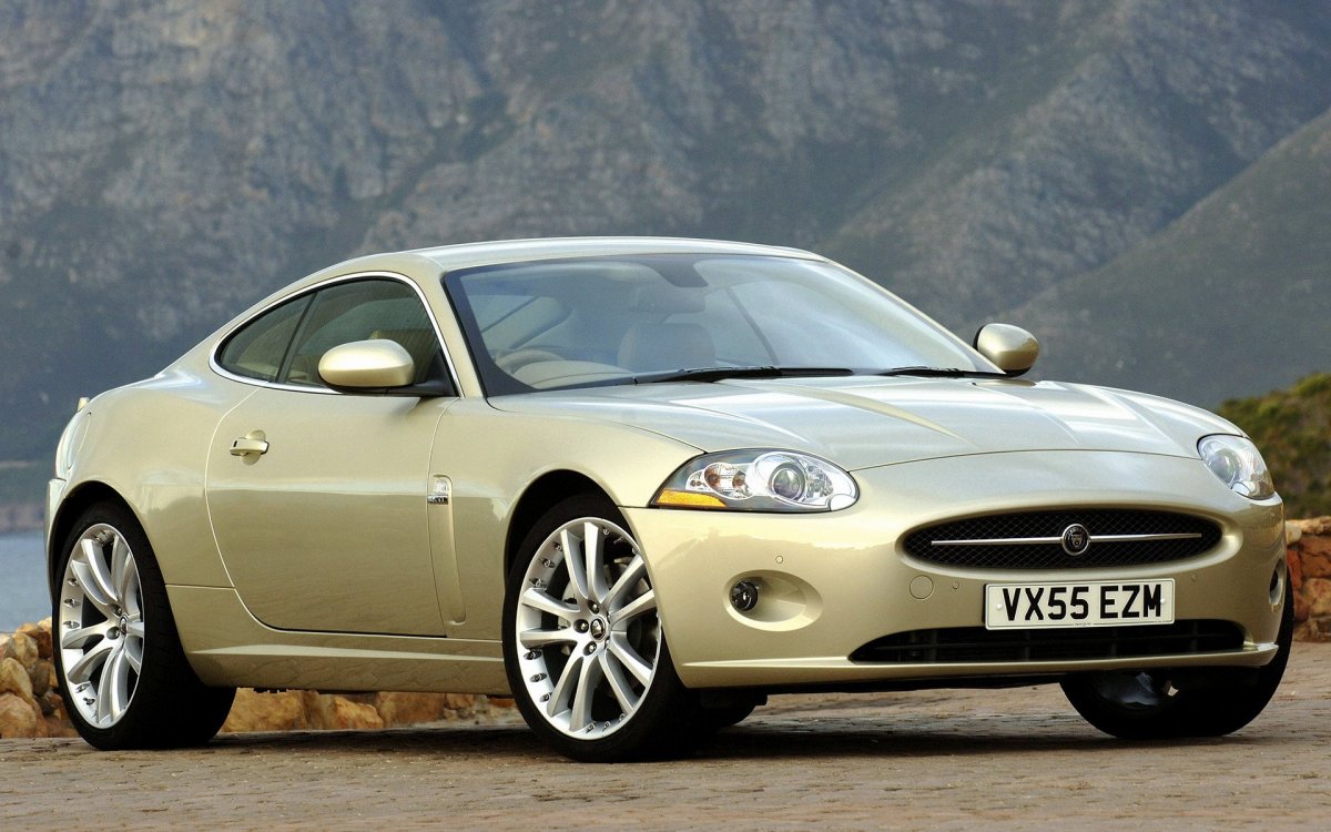 Jaguar XK Coupe 2006