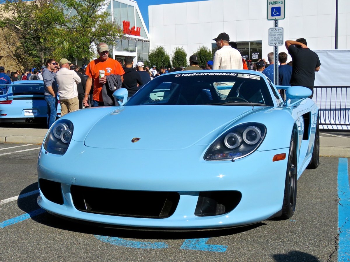 Porsche Carrera gt синий