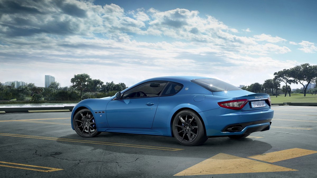 2012 Maserati GRANTURISMO Sport