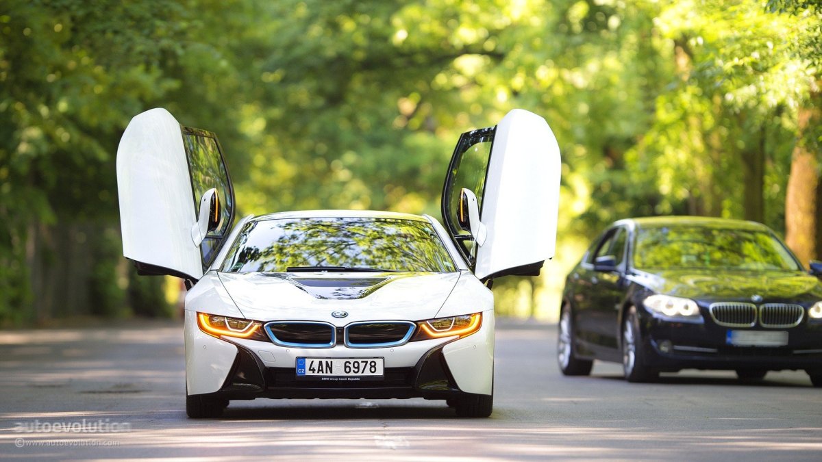 BMW i8 HD