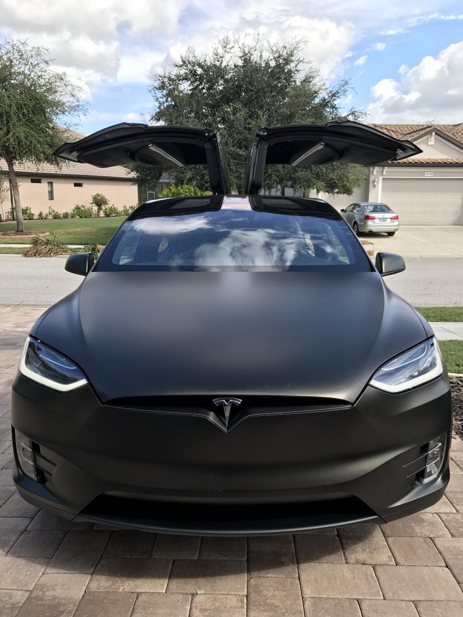 Tesla model x Black