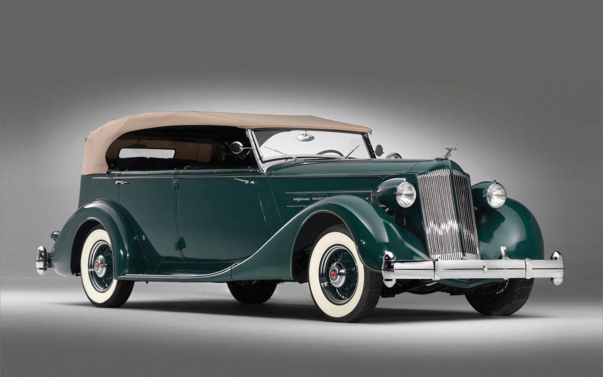 1936 Packard Phaeton