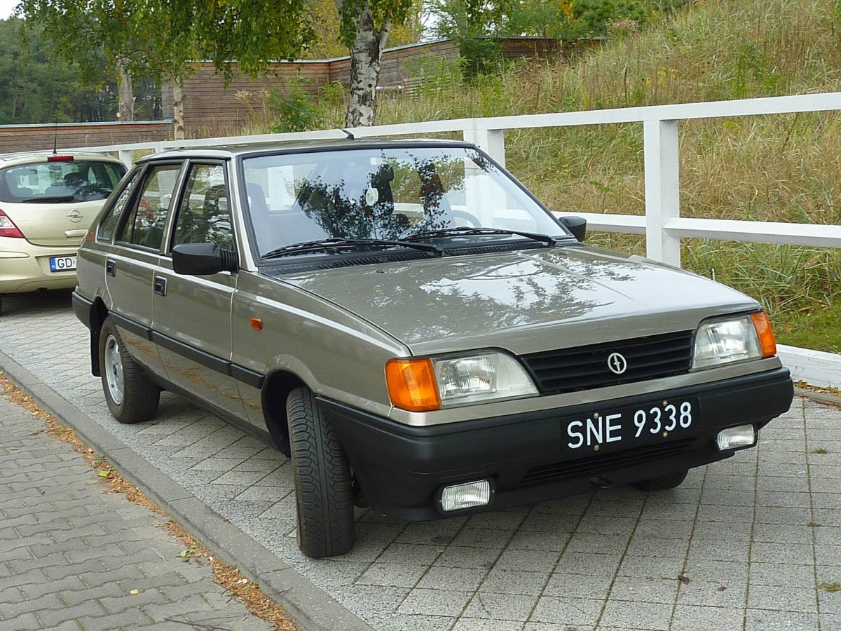 FSO Polonez Caro