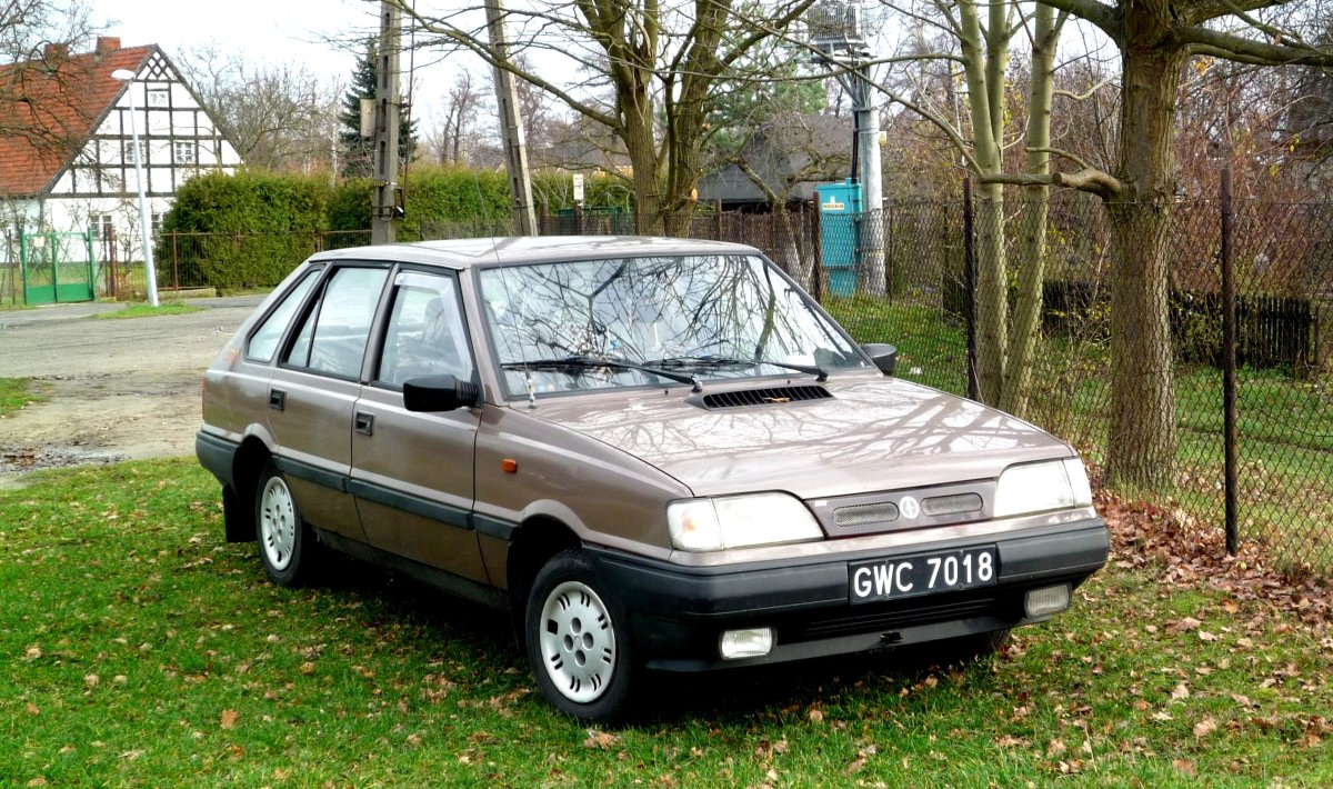 FSO Polonez Caro
