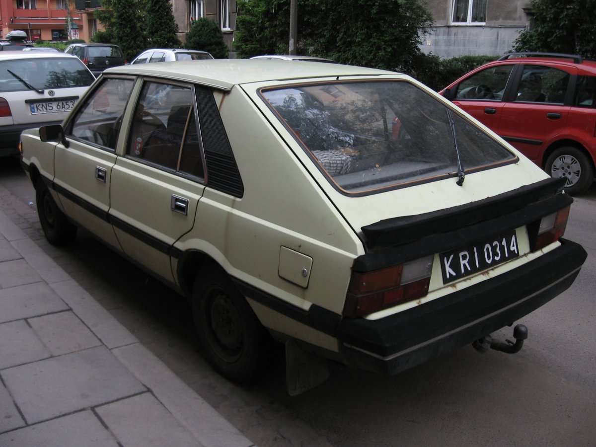 FSO Polonez 3 дверный
