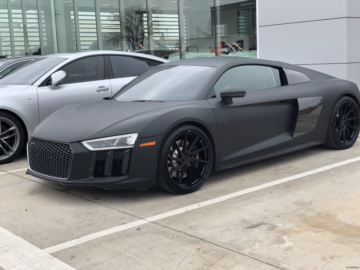 Ауди r8 черная матовая