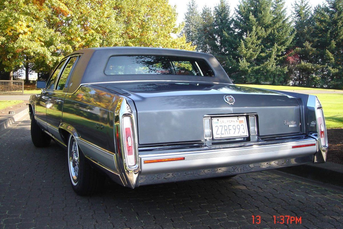 Cadillac Brougham d'Elegance 92