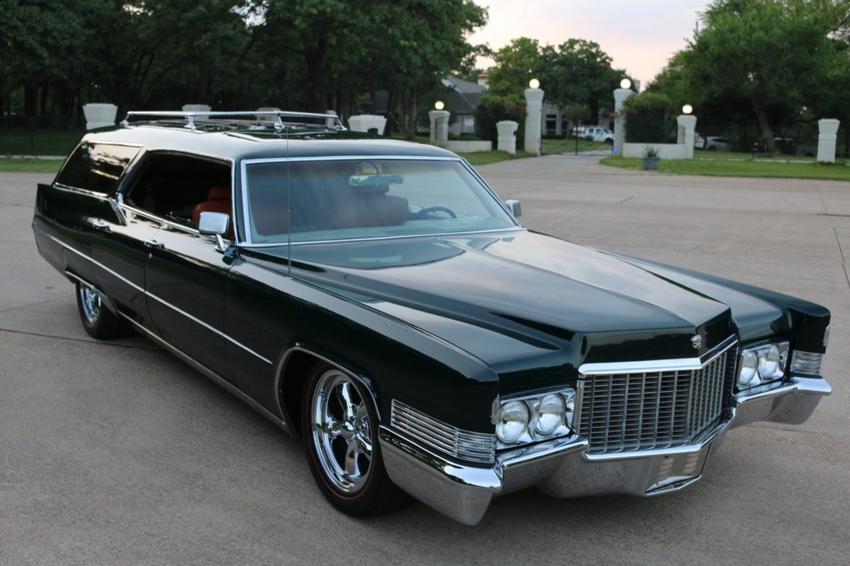 Кадиллак Deville