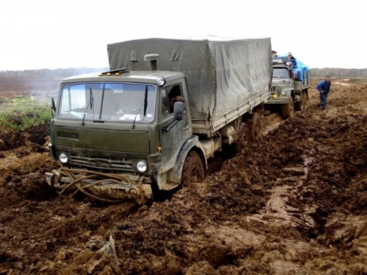 КАМАЗ 5320 проходимость по грязи