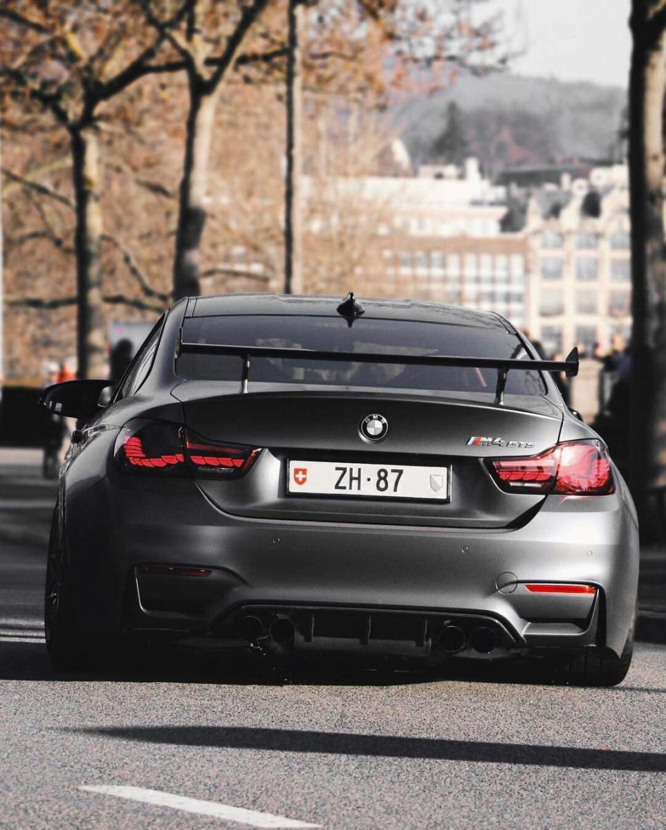 BMW m6 зад