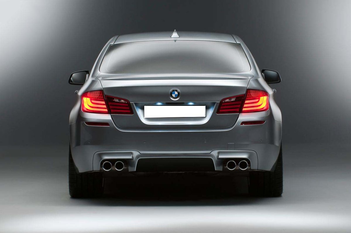 BMW m5 f10 сзади
