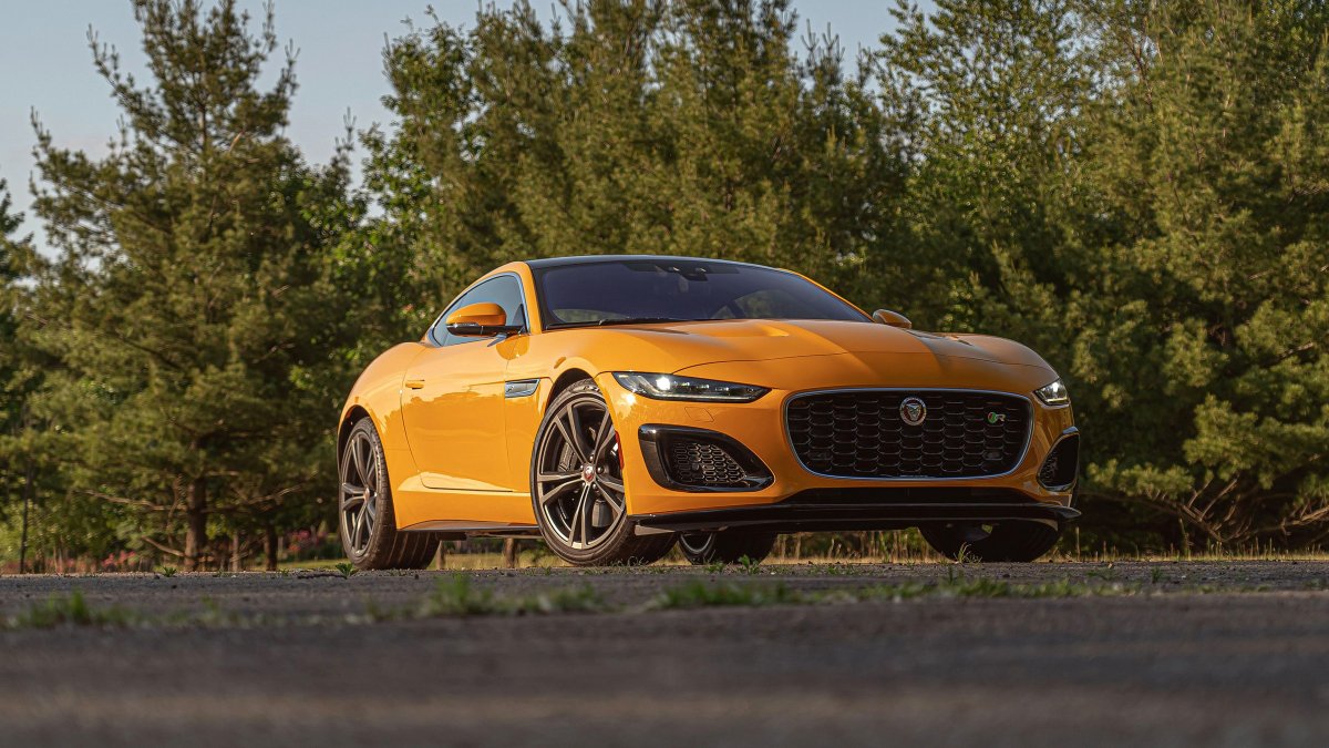 Jaguar f Type 2021