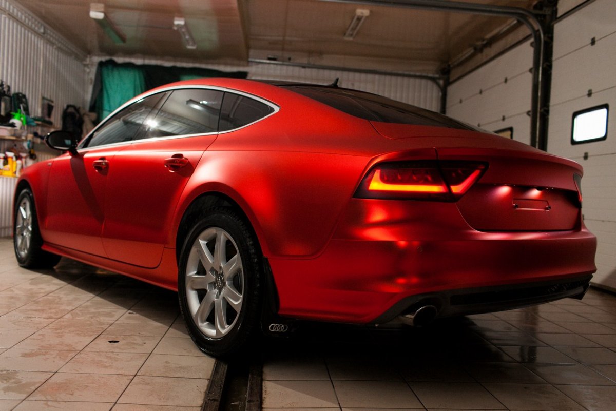 Audi a7 красный матовый хром