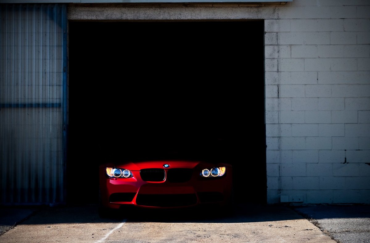 BMW e92 в гараже