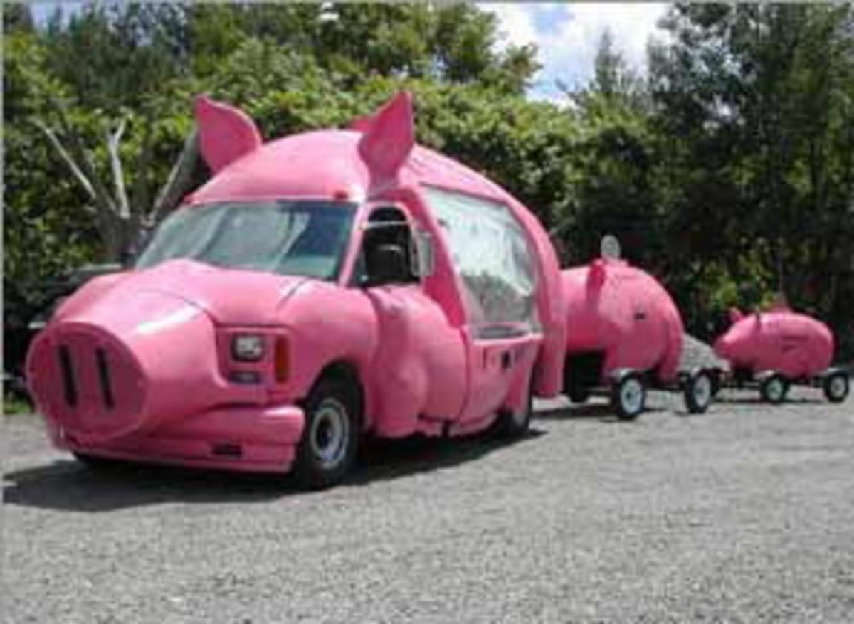 Машина в виде свиньи