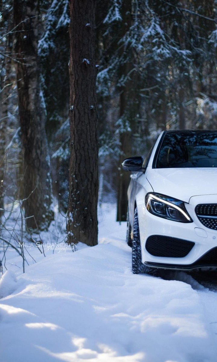 Mercedes Benz AMG зима