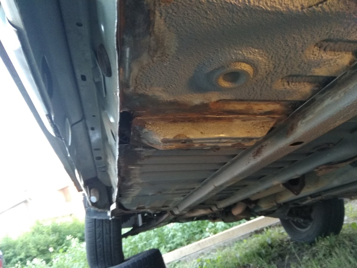 Chevrolet Daewoo lanos 2008 днище