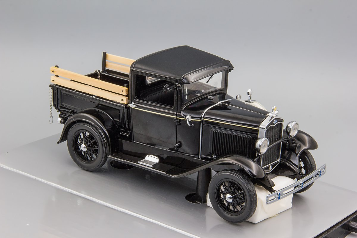 Ford model 51 1:72