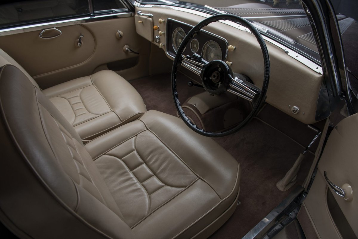 Delahaye Saoutchik 1954 sedan 4 Door