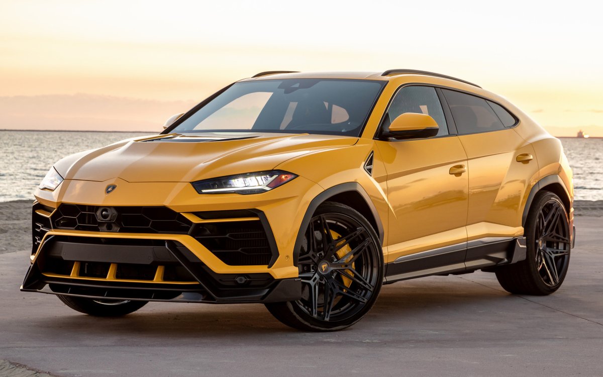 Lamborghini Urus 2020 желтый