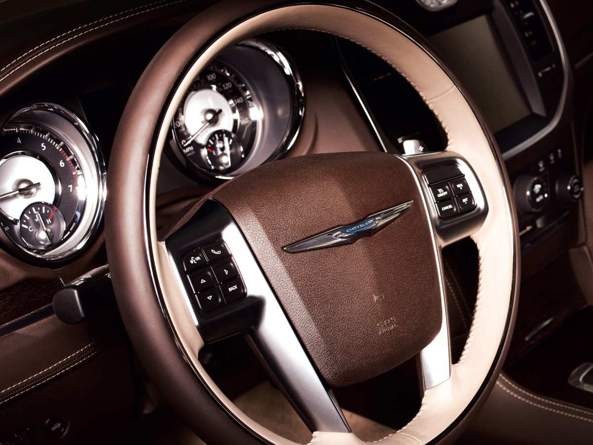 Chrysler 300c Steering Wheel