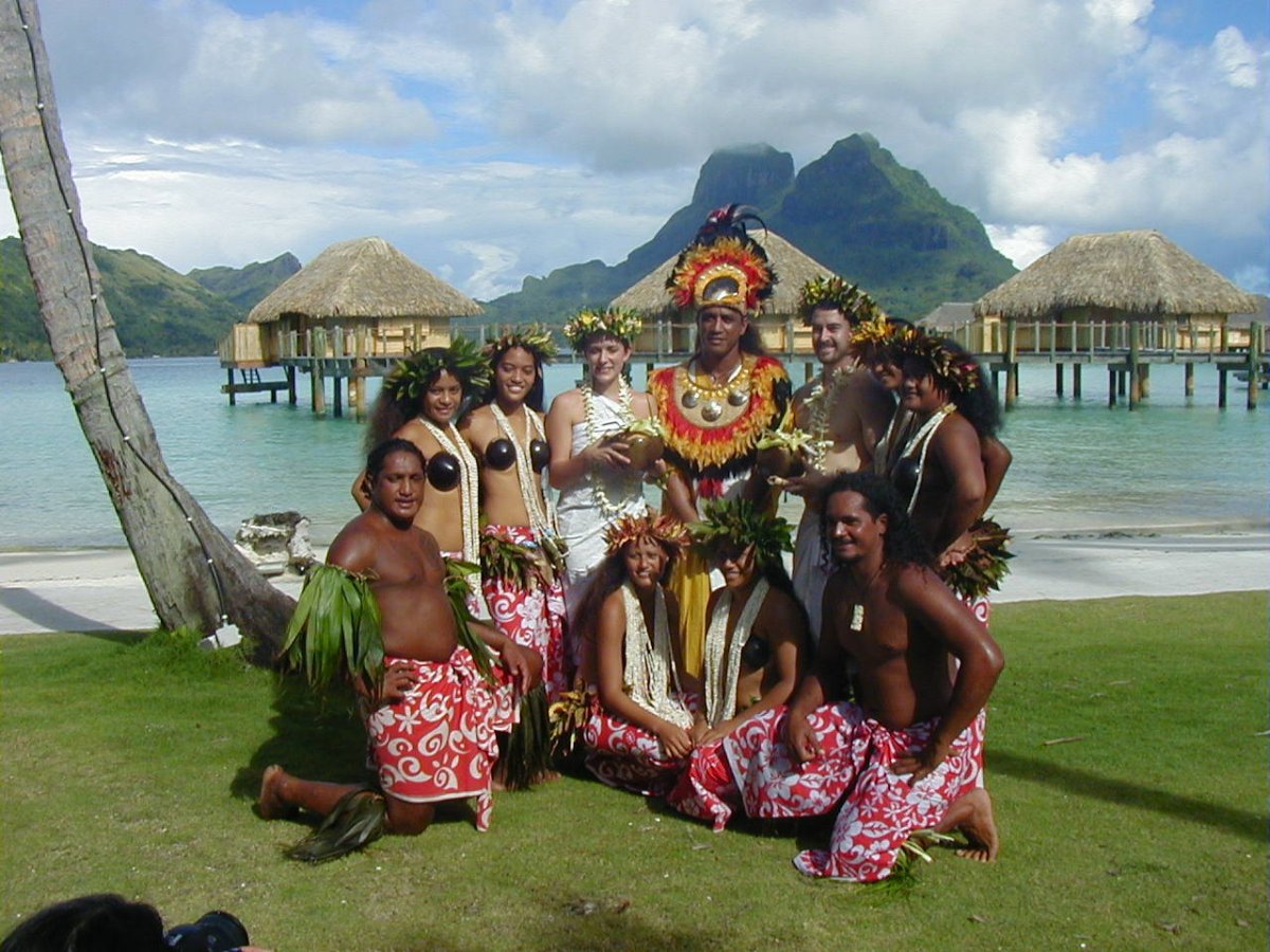 Остров Таити и таитянки
