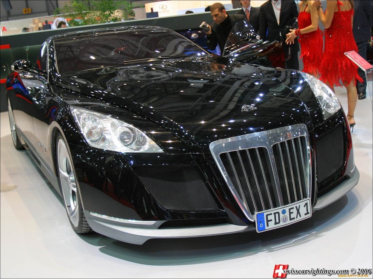 Машина Maybach Exelero