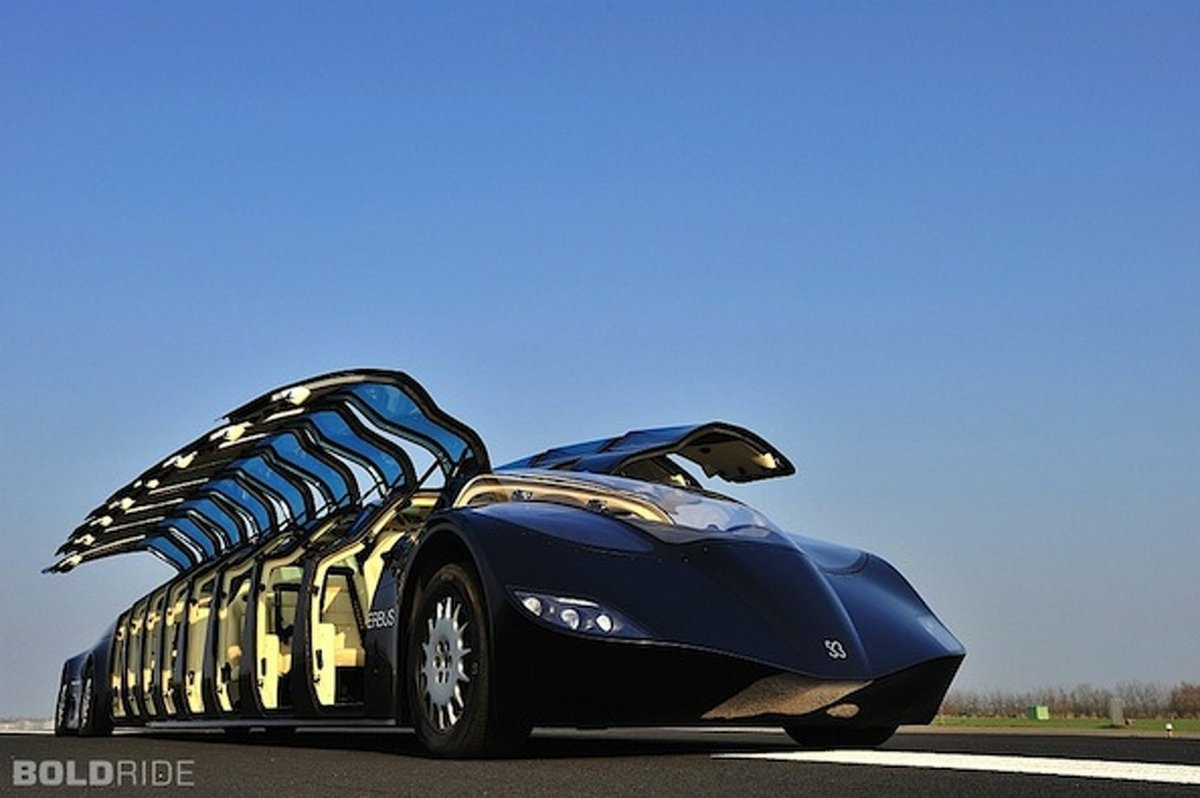 Wubbo Superbus (ОАЭ)